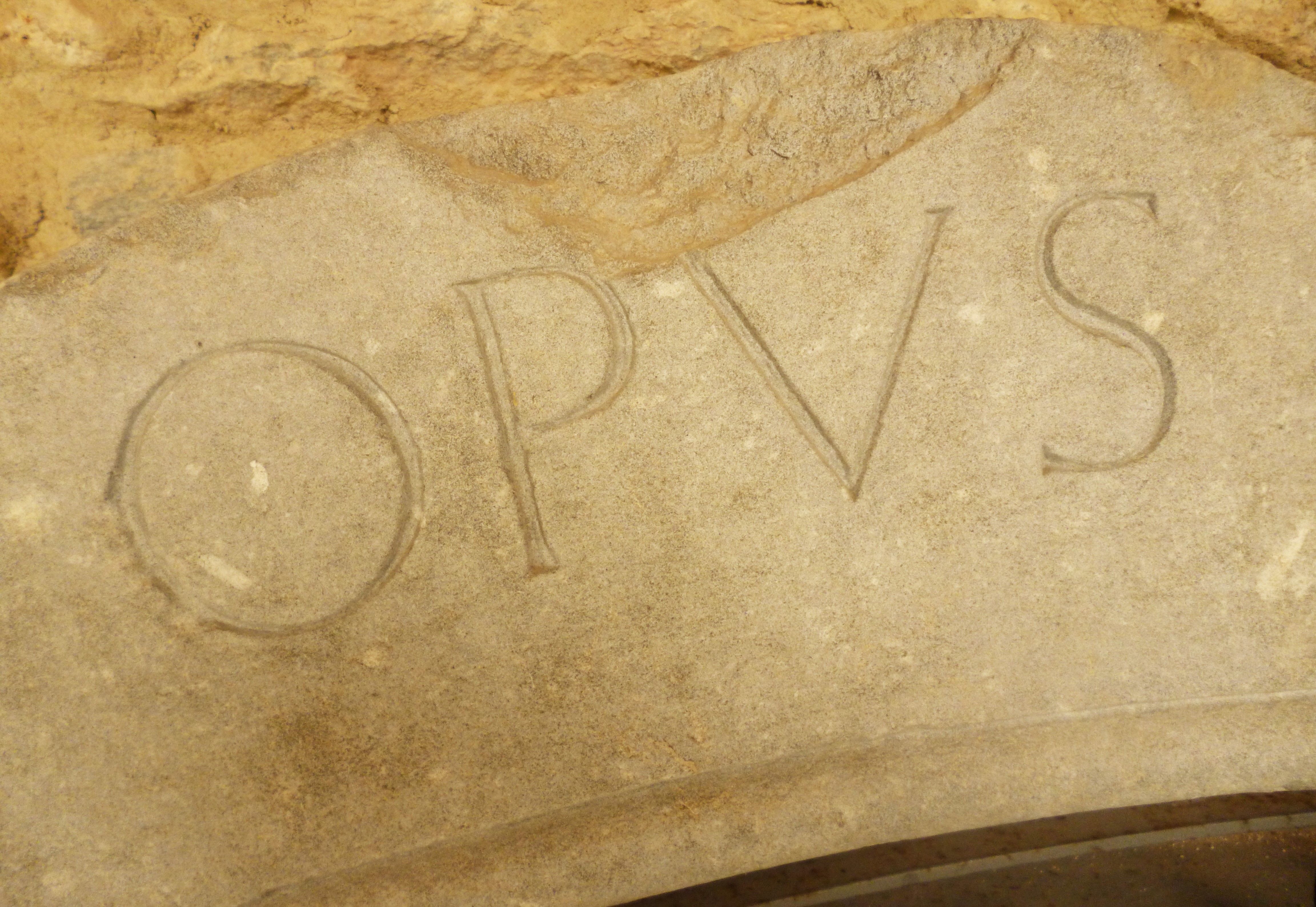 II Cert capitel (93)